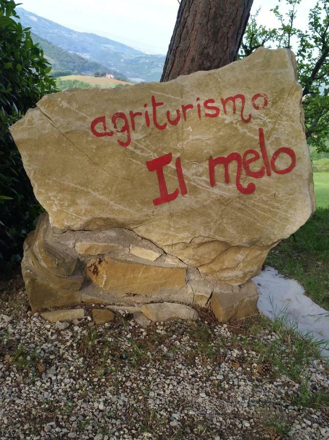 Agriturismo Il Melo Valfabbrica Esterno foto